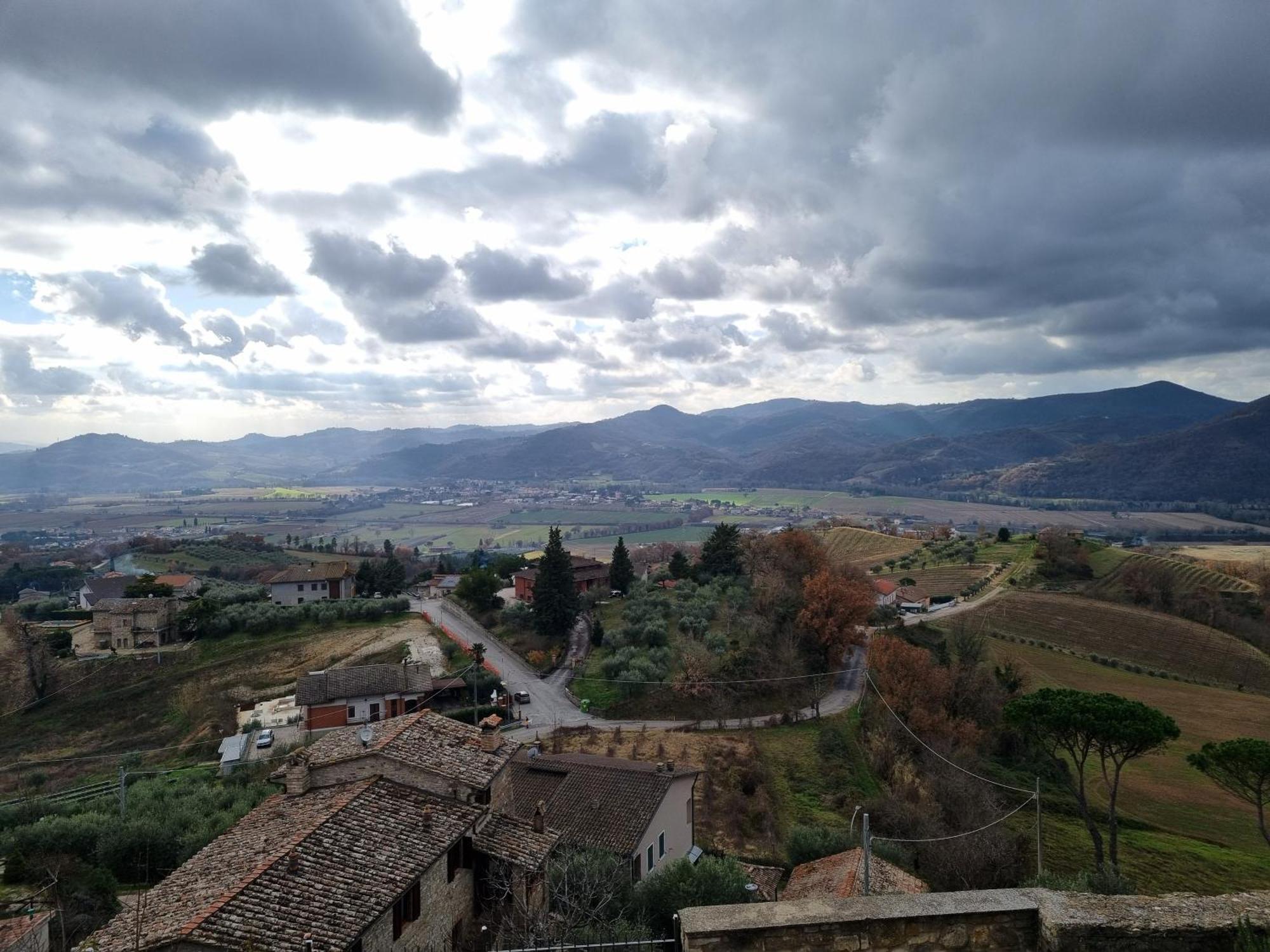 Vesionica Holiday House Perugia Civitella Benazzone المظهر الخارجي الصورة